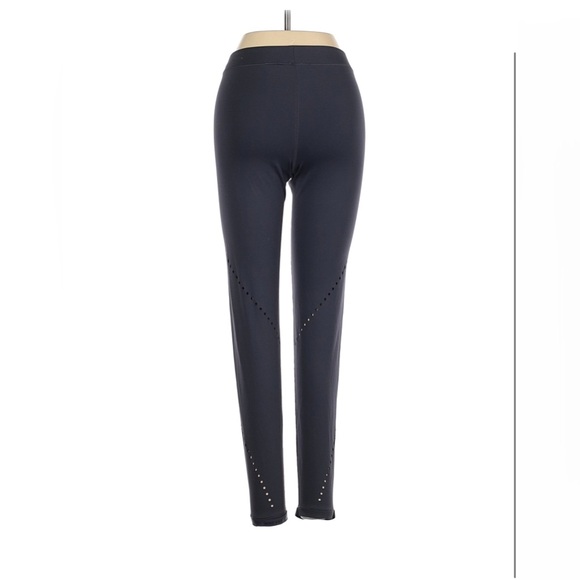 Nike Perforated Leggings - Picture 2 of 2